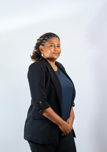 Ms. Cinthia Etheve